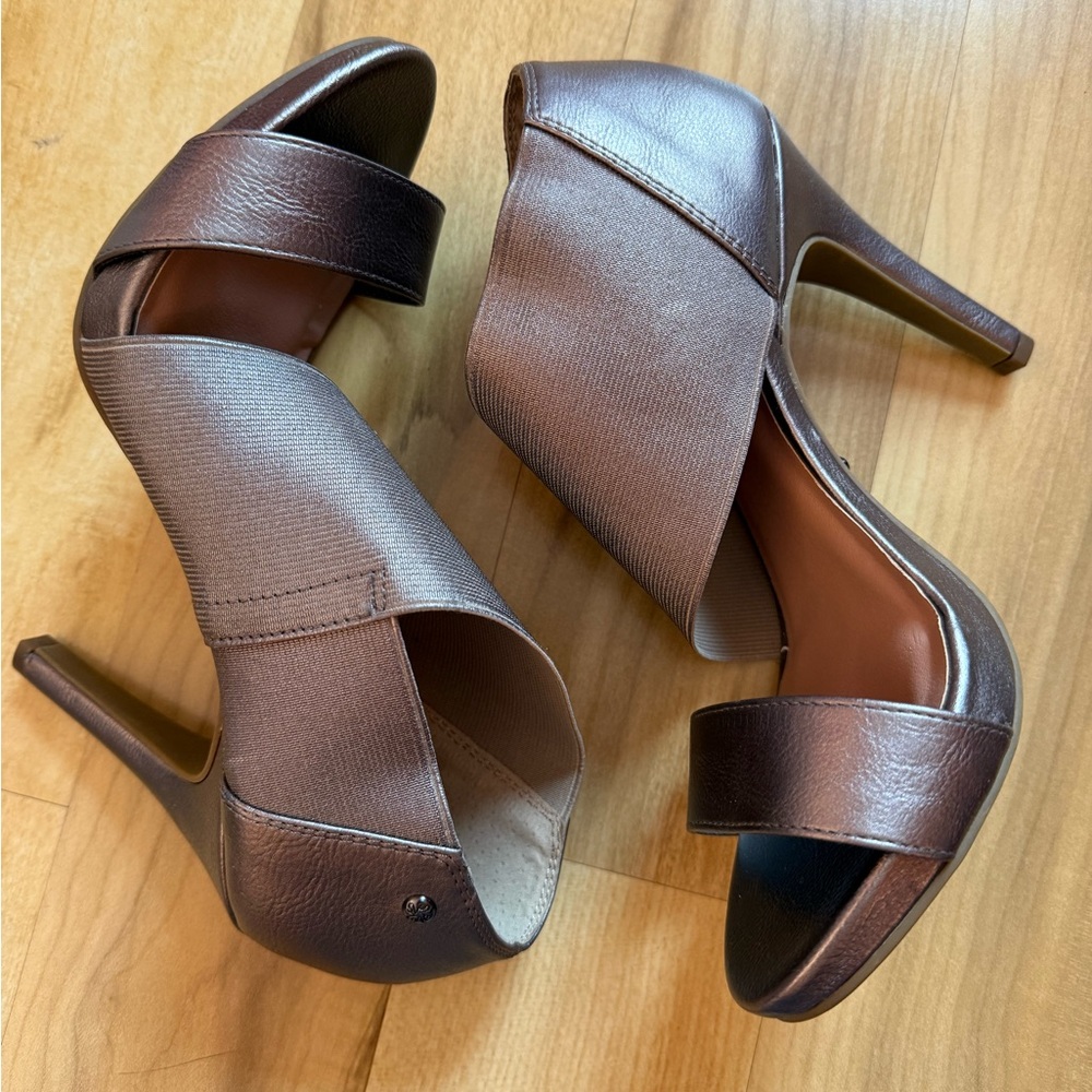 Simply Vera Vera Wang Chocolate Heels